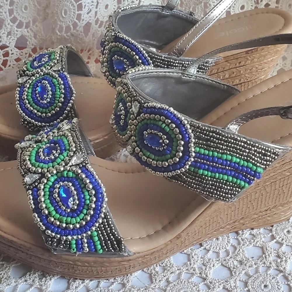 Nicole Platform